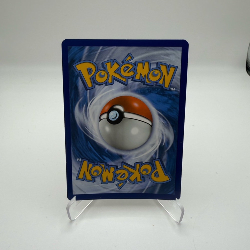 Pokemon Mew 011/025 Celebrations Holo Rare - Picture 2 of 2